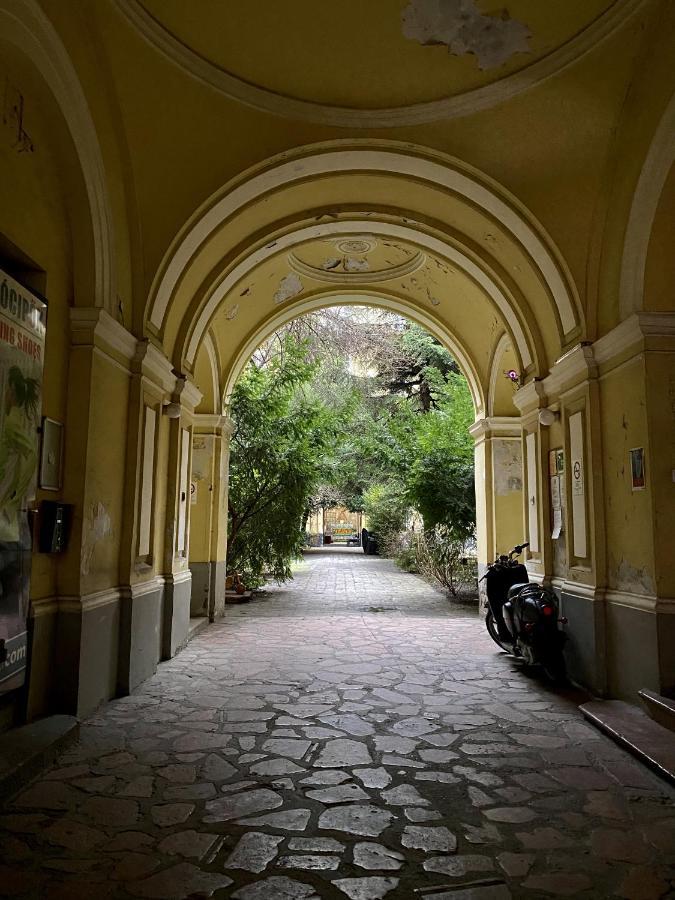 Kiraly Street , Stylish Apartment Budapest Kültér fotó