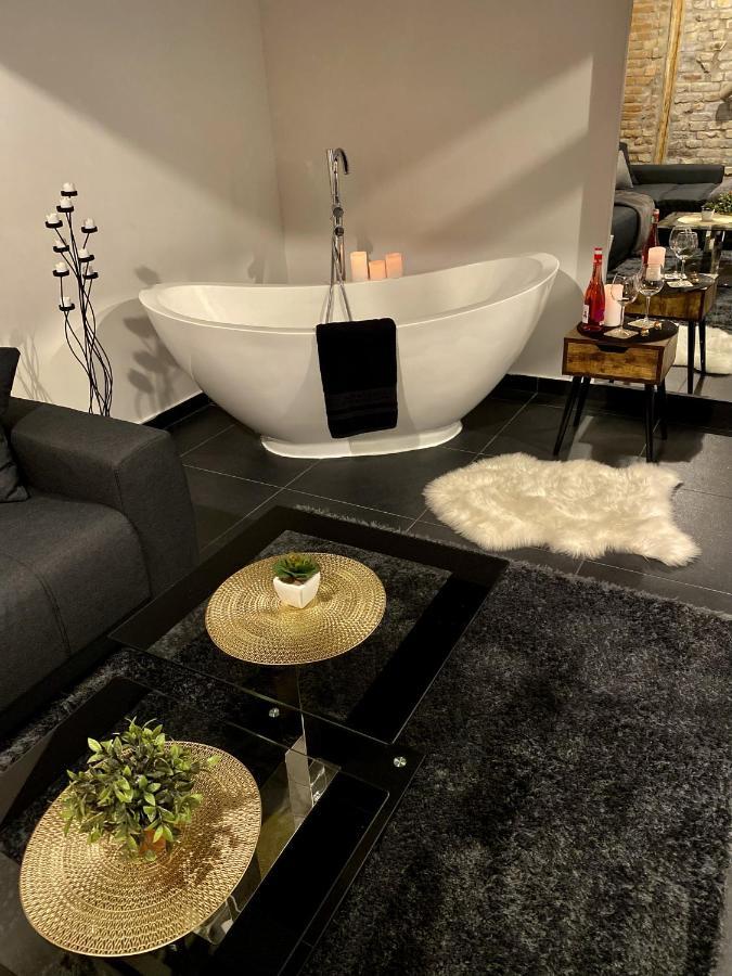 Kiraly Street , Stylish Apartment Budapest Kültér fotó